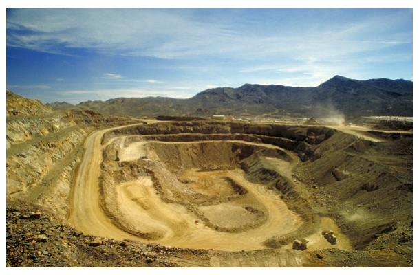 内蒙古赤峰市某多金属矿项目